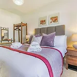 3 Bed In Penrith Oc-86724 *