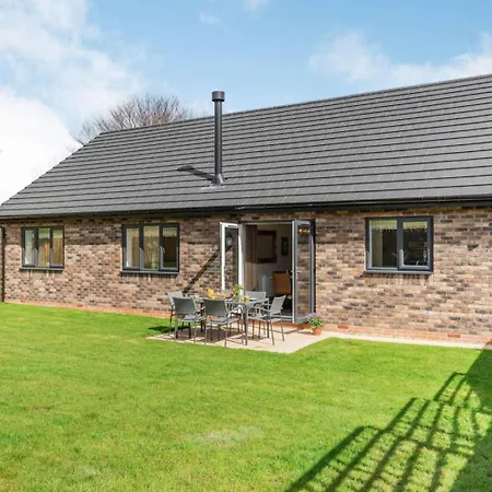 Prázdninový dům 3 Bed In Penrith Oc-86724